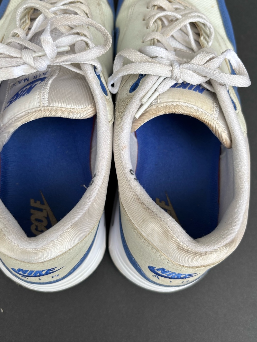 Nike Men’s Blue and White Air Max Style Sneakers - Picture 3 of 7